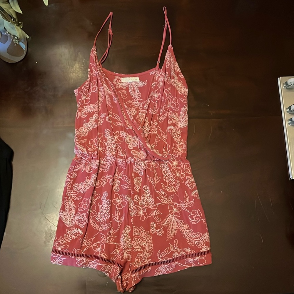 L.A. Hearts Romper
